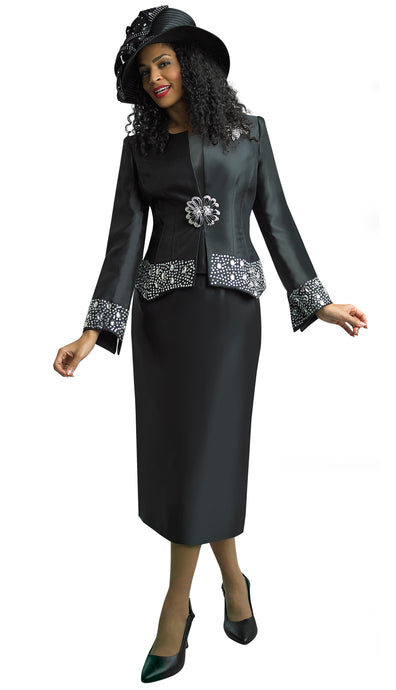 Lily and Taylor Suit 4498