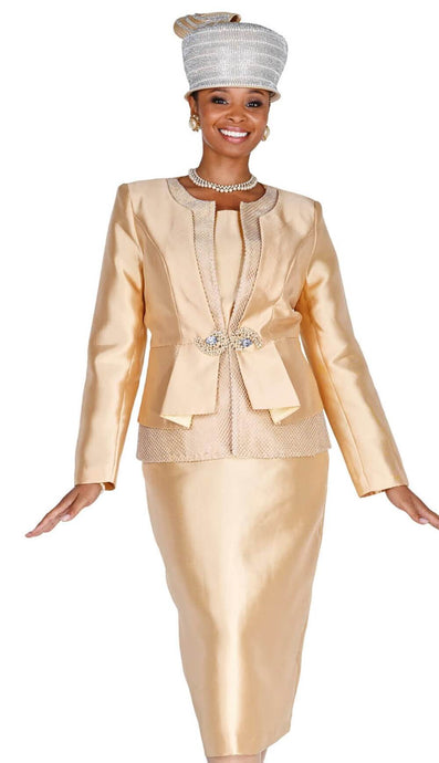 Champagne Suit 6360