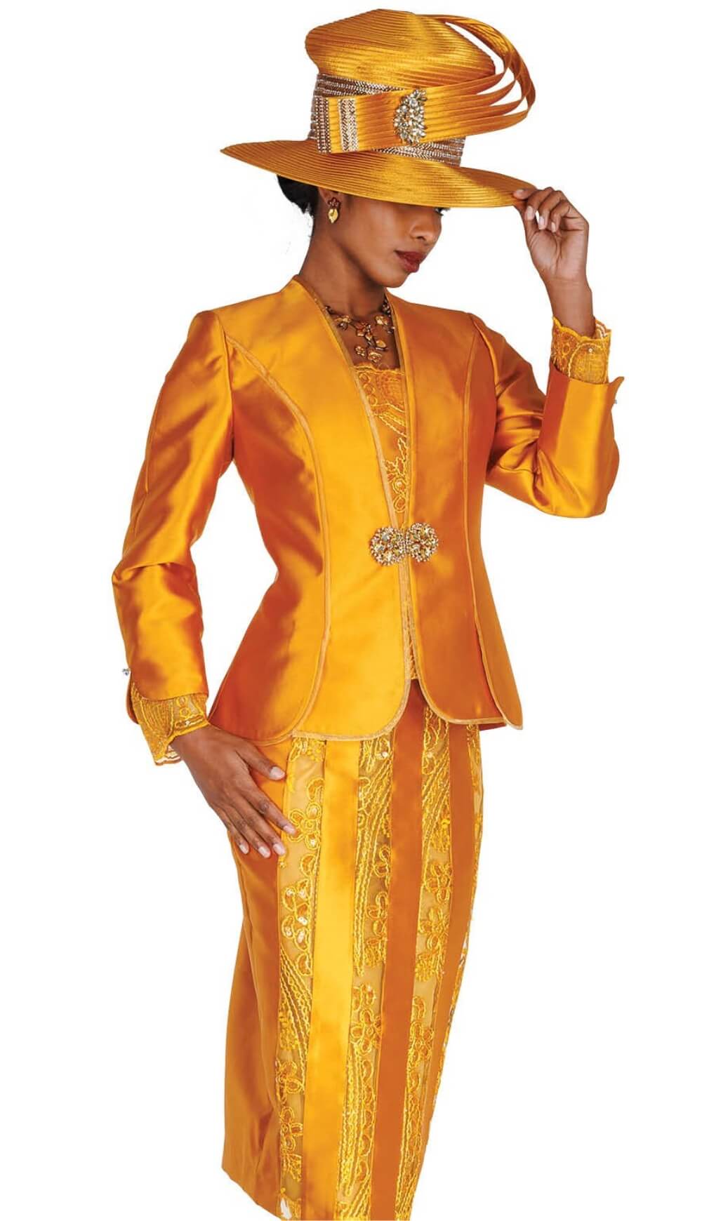 Champagne Suit 6404